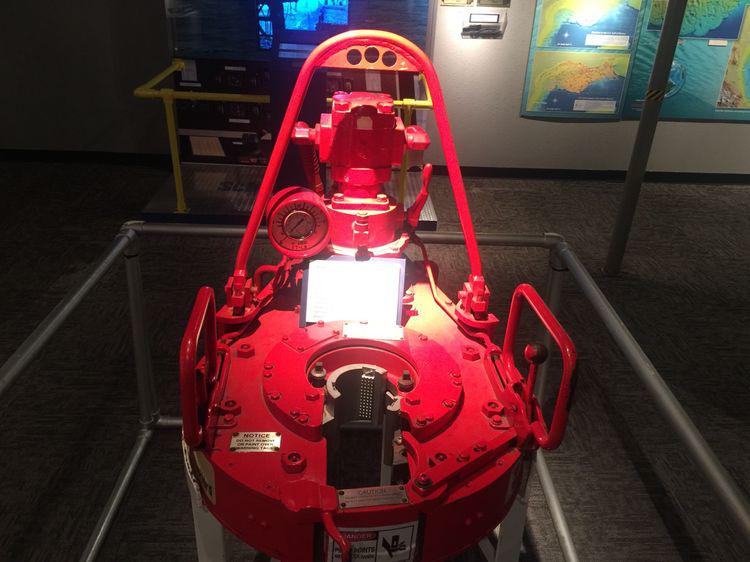 采油勘探鉆井利器之十三：固定不同類形鉆桿、鉆具的抱緊器！