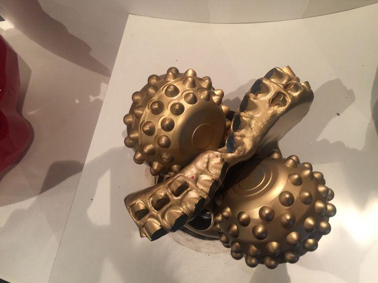 采油利器之十：勘探鉆井平臺(tái)上專用的：十字型鉆具，鉆頭！