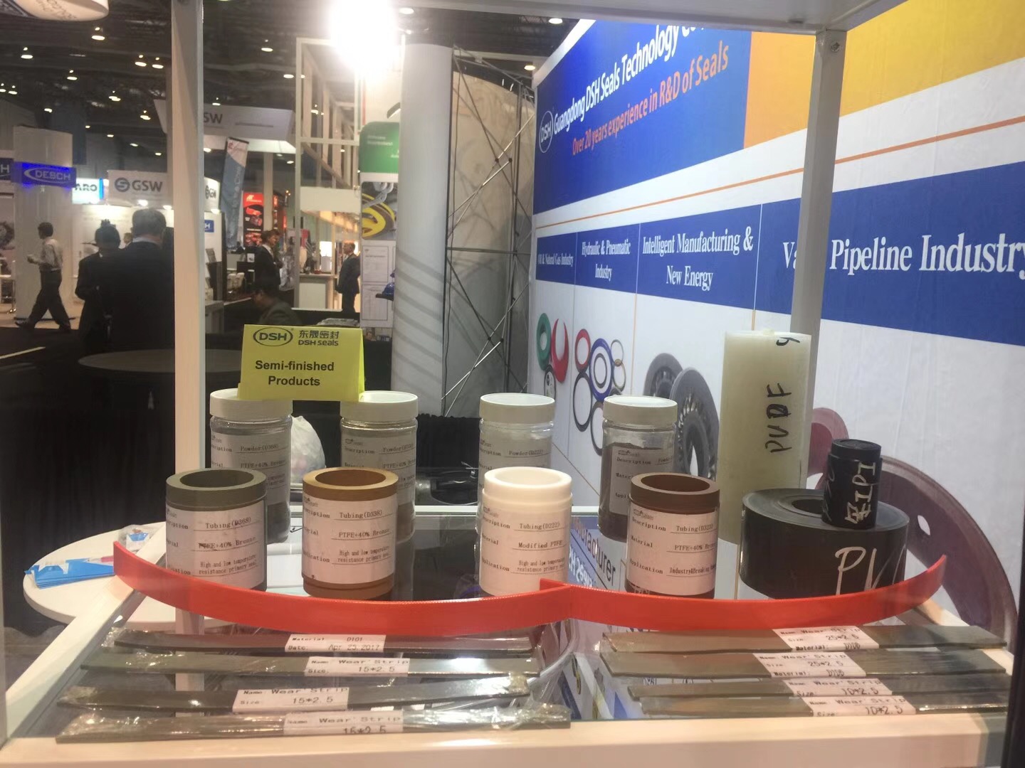 2018年第49屆OTC石油展現(xiàn)場——愛密特密封件公司的產(chǎn)品